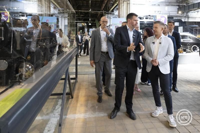 Magyar Péter: Vitézy Dáviddal új lendületet kaphat a magyar közlekedés