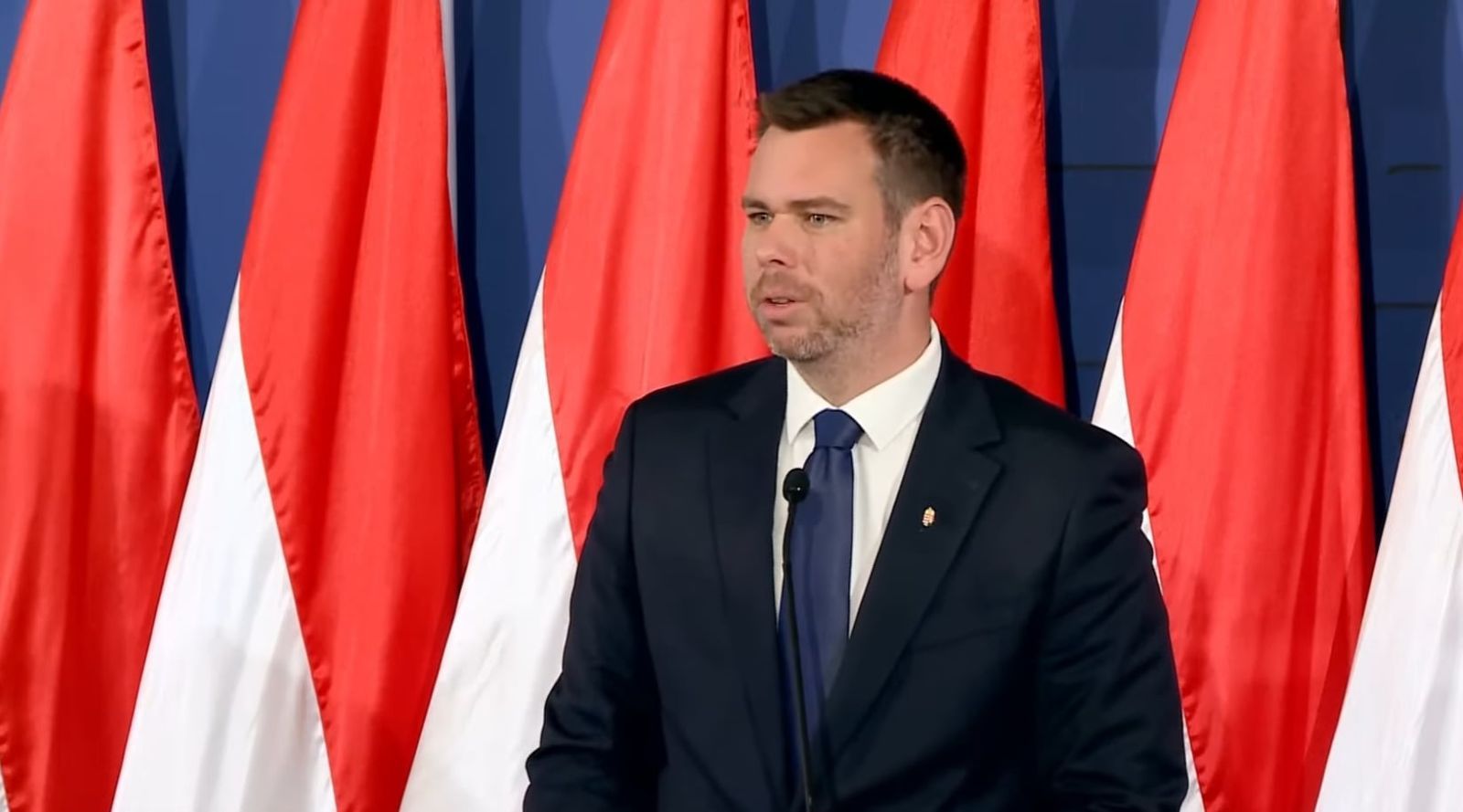 Vitézy Dávid: Felülvizsgáljuk a dohány- és kaszinókoncessziókat